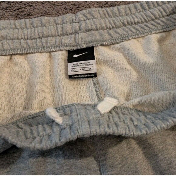 Nike Club Fleece 10" Gray Athletic Sweat Shorts 679581-063 Men's 2XL - Picture 3 of 6